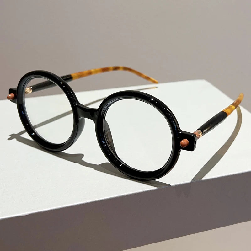 Amanda Glasses