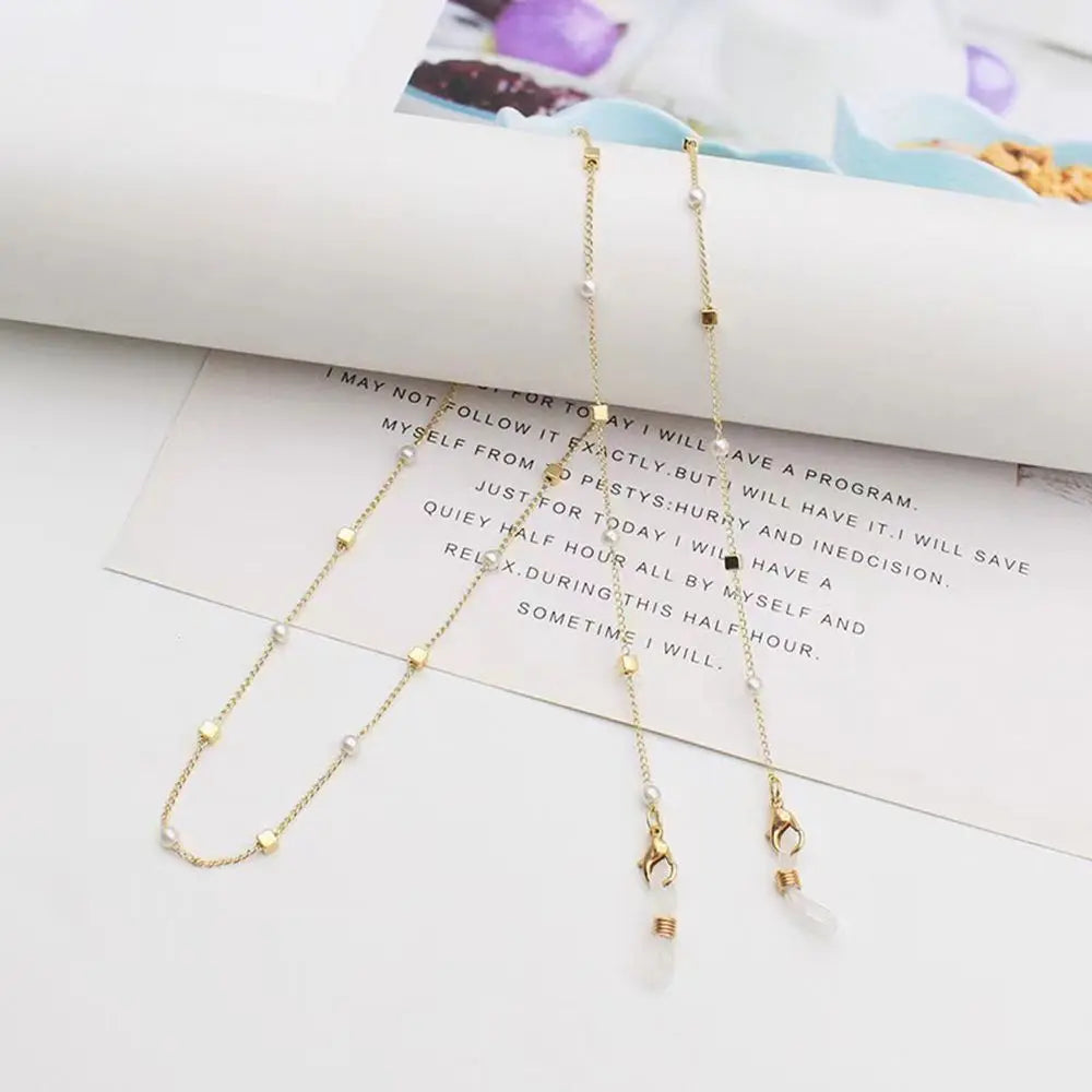 Glass Chain - 04