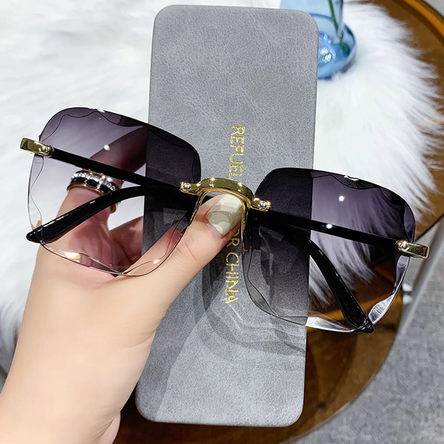 Kelly Glasses