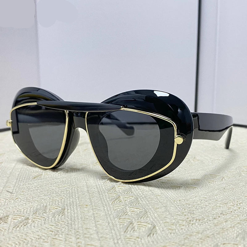 Shelly Glasses